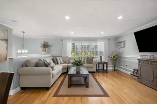 11 Barbara D Ln, Tewksbury, MA 01876 - Photo 10