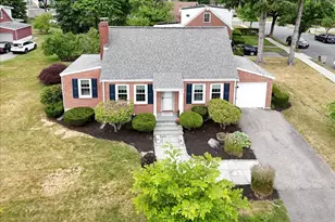 47 Cherry St, Newton, MA 02465 - Photo 2