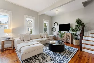 511 E 8th #2, Boston, MA 02127 - Photo 6
