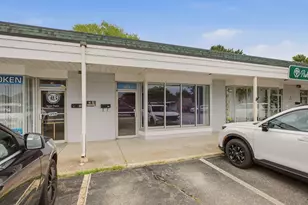 2 Olney, Seekonk, MA 02771 - Photo 1