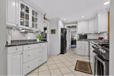35 Cottage Lane, Weymouth, MA 02188 - Photo 2