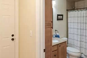 329 Crescent St, Waltham, MA 02453 - Photo 16