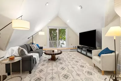 39 Broad St #5, Newburyport, MA 01950 - Photo 18