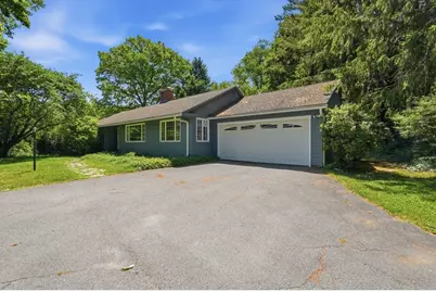 173 Mill Ln, Amherst, MA 01002 - Photo 2