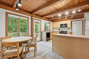 470 Montague Rd, Sunderland, MA 01375 - Photo 14