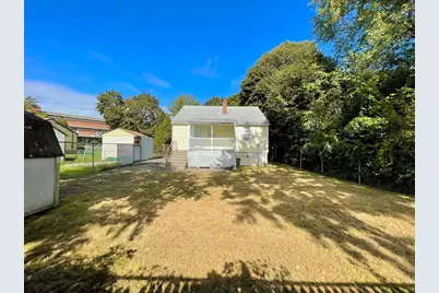 6 Booth St, Quincy, MA 02169 - Photo 12