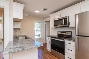 180 State St, Northampton, MA 01060 - Photo 6