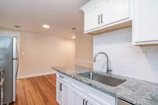 180 State St, Northampton, MA 01060 - Photo 8