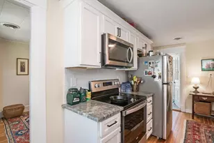180 State St, Northampton, MA 01060 - Photo 8