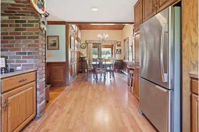 126 Lucy Little Rd, Dartmouth, MA 02747 - Photo 18