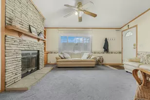 4 Nightingale Ln, Tiverton, RI 02878 - Photo 6