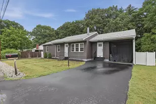 8 Causeway Terrace, Leominster, MA 01453 - Photo 2