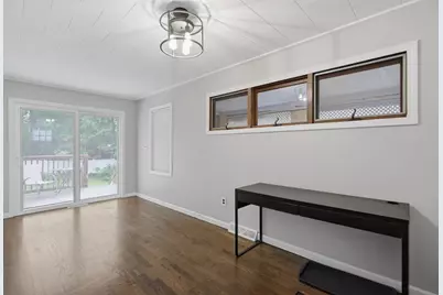 8 Causeway Terrace, Leominster, MA 01453 - Photo 10