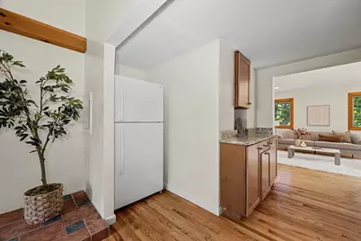 12 Vista Cir, Arlington, MA 02474 - Photo 6