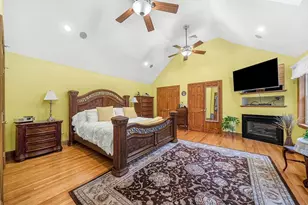 13 Oak St, Boston, MA 02129 - Photo 20