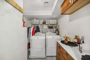 13 Oak St, Boston, MA 02129 - Photo 24