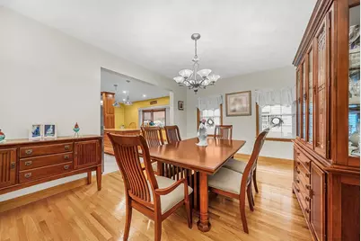 13 Oak St, Boston, MA 02129 - Photo 12