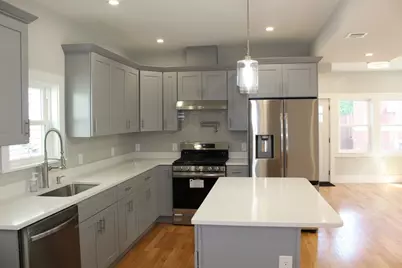 15 Marcy Rd, Boston, MA 02126 - Photo 10