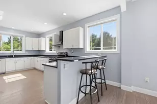 17 Russellville Rd, Westfield, MA 01085 - Photo 8