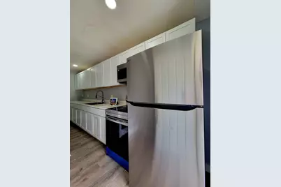 136 Commonwealth Rd #2, Wayland, MA 01778 - Photo 2
