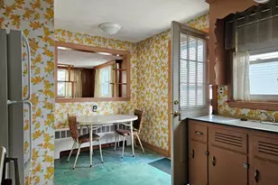 29 Bateman Ave, Revere, MA 02151 - Photo 14