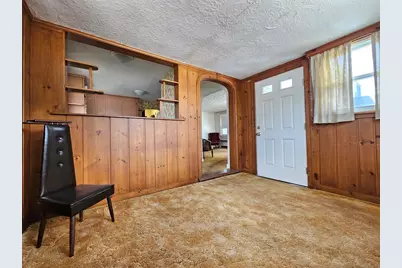29 Bateman Ave, Revere, MA 02151 - Photo 6