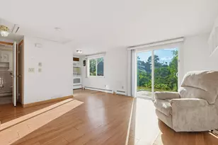 18 Cobb Ave, Yarmouth, MA 02675 - Photo 2