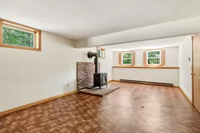 418 State St, Amherst, MA 01002 - Photo 32
