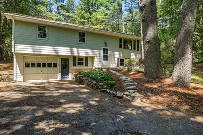 418 State St, Amherst, MA 01002 - Photo 1