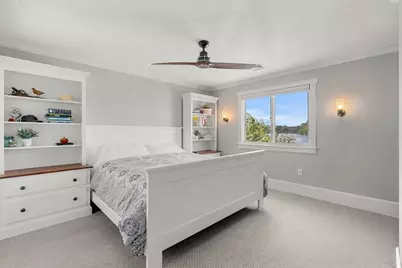 425 Main St, Amesbury, MA 01913 - Photo 10