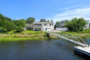 425 Main St, Amesbury, MA 01913 - Photo 32