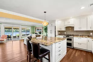 425 Main St, Amesbury, MA 01913 - Photo 2