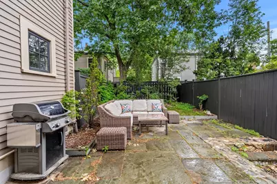 2 Brattle Circle #2, Cambridge, MA 02138 - Photo 38