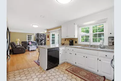 293 Davis Street, Northborough, MA 01532 - Photo 12