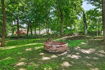 164 Pleasant St, Athol, MA 01331 - Photo 26