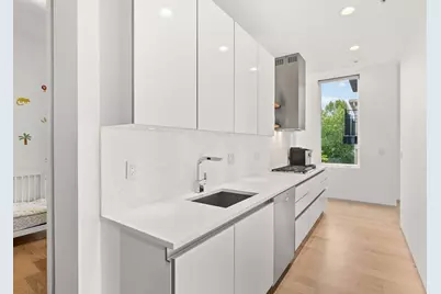 537 E 1st Street #6, Boston, MA 02127 - Photo 4