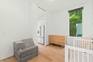 537 E 1st St, Boston, MA 02127 - Photo 18