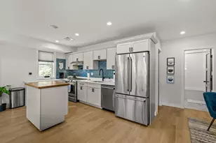 47R Harvest St, Boston, MA 02125 - Photo 8