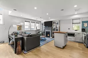 47R Harvest St, Boston, MA 02125 - Photo 4