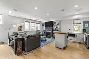 47R Harvest St, Boston, MA 02125 - Photo 4