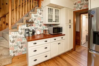 126 Grove Ave, Somerset, MA 02726 - Photo 10