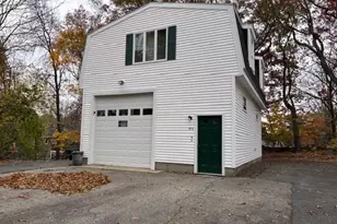 17 Maywood Ln, Woburn, MA 01801 - Photo 2