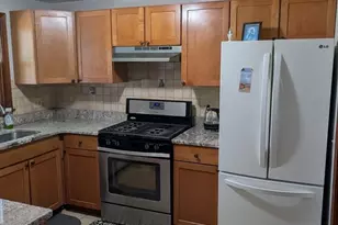215 Wellman Ave, Chelmsford, MA 01863 - Photo 10