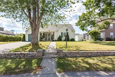 111 Mount Vernon Ave, Somerset, MA 02726 - Photo 4