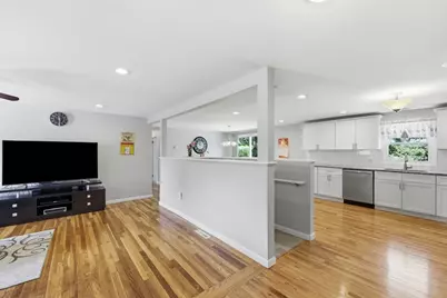 86 Scarsdale Rd, Springfield, MA 01129 - Photo 4