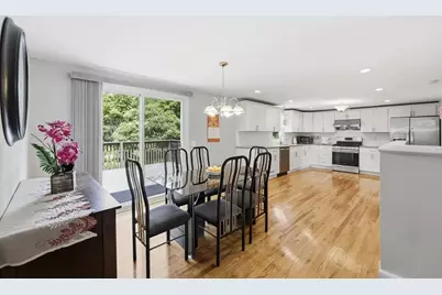 86 Scarsdale Rd, Springfield, MA 01129 - Photo 2