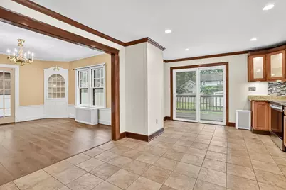 33 Olmsted Dr, Springfield, MA 01108 - Photo 8