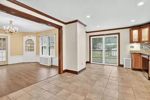 33 Olmsted Dr, Springfield, MA 01108 - Photo 8