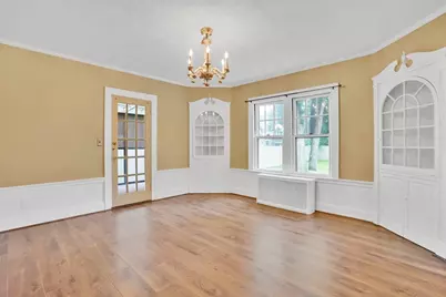 33 Olmsted Dr, Springfield, MA 01108 - Photo 10