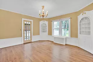 33 Olmsted Dr, Springfield, MA 01108 - Photo 10